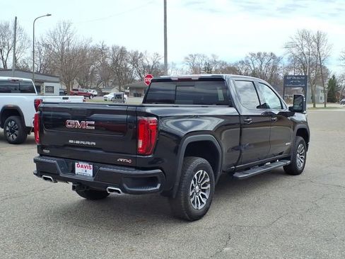 Used 2020 GMC Sierra 1500 AT4 w/ AT4 Premium Package AWD/4WD image 3