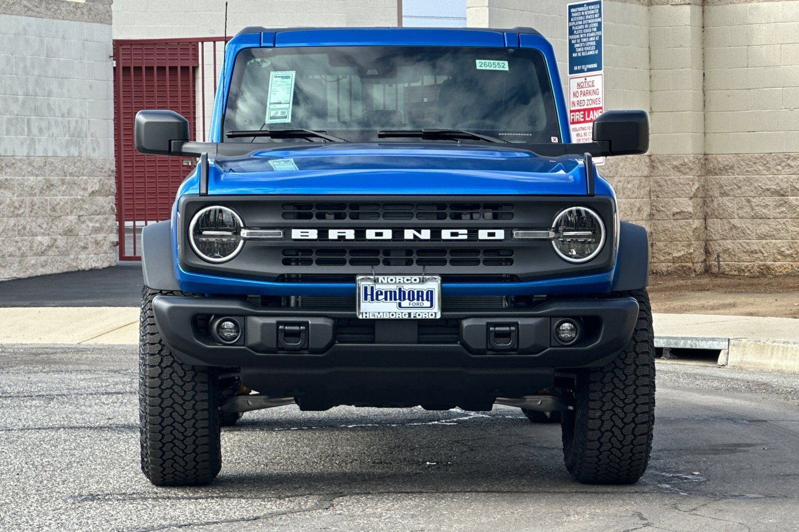 New 2026 Ford Bronco Big Bend w/ Black Diamond Package AWD/4WD image 9