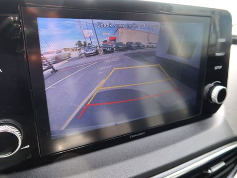 Used 2021 Hyundai Santa Fe SEL FWD image 16