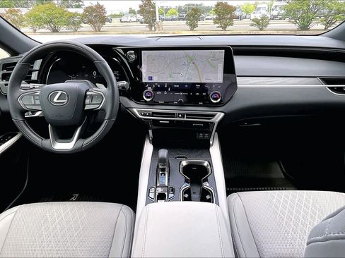Used 2025 Lexus RX 350 w/ Convenience Package AWD/4WD image 16