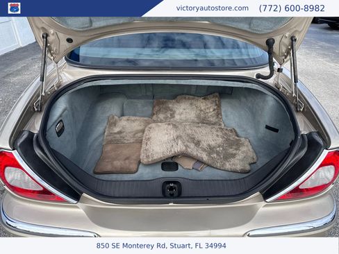 Used 2005 Jaguar XJ8 L image 14