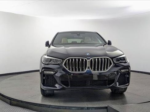Used 2021 BMW X6 xDrive40i w/ M Sport Package AWD/4WD image 12