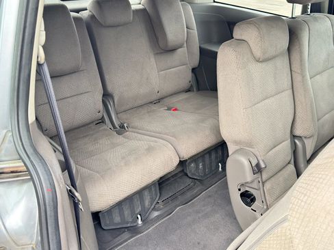 Used 2016 Honda Odyssey SE image 16
