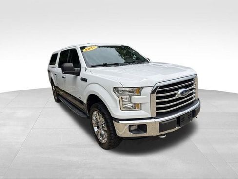 Used 2017 Ford F150 XLT w/ Equipment Group 302A Luxury AWD/4WD image 3