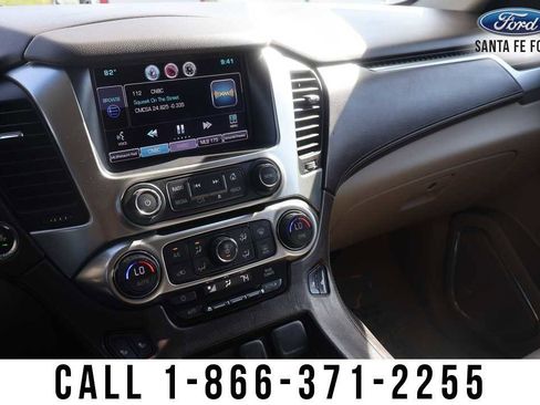 Used 2015 Chevrolet Suburban LT w/ Luxury Package RWD image 45