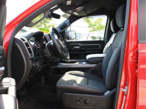 Used 2021 RAM 1500 Big Horn AWD/4WD image 11