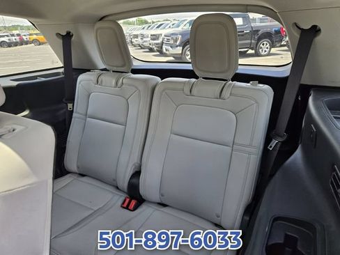 Certified 2025 Lincoln Aviator Reserve w/ Illumination Package RWD image 14