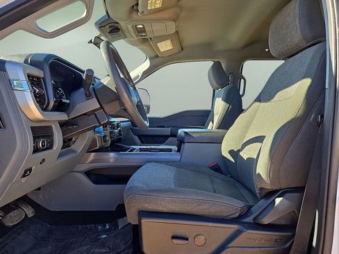 Used 2024 Ford F250 XLT w/ FX4 Off-Road Package image 23