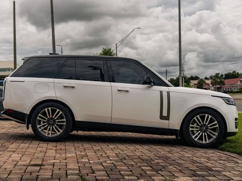 Used 2023 Land Rover Range Rover SE AWD/4WD image 6