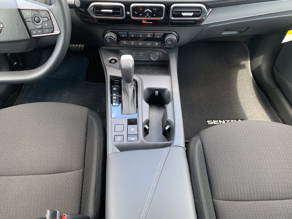 New 2027 Nissan Sentra SV FWD image 14