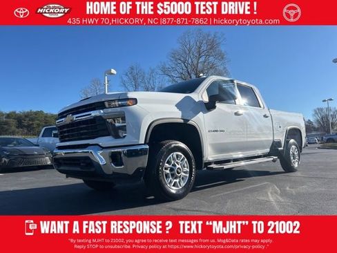 Used 2025 Chevrolet Silverado 2500 LT w/ Convenience Package image 1