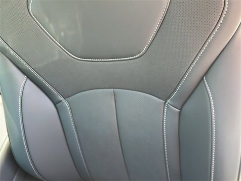 New 2026 INFINITI QX60 Luxe w/ Family Package image 30