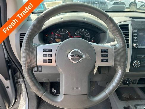 Used 2019 Nissan Frontier SV AWD/4WD image 16
