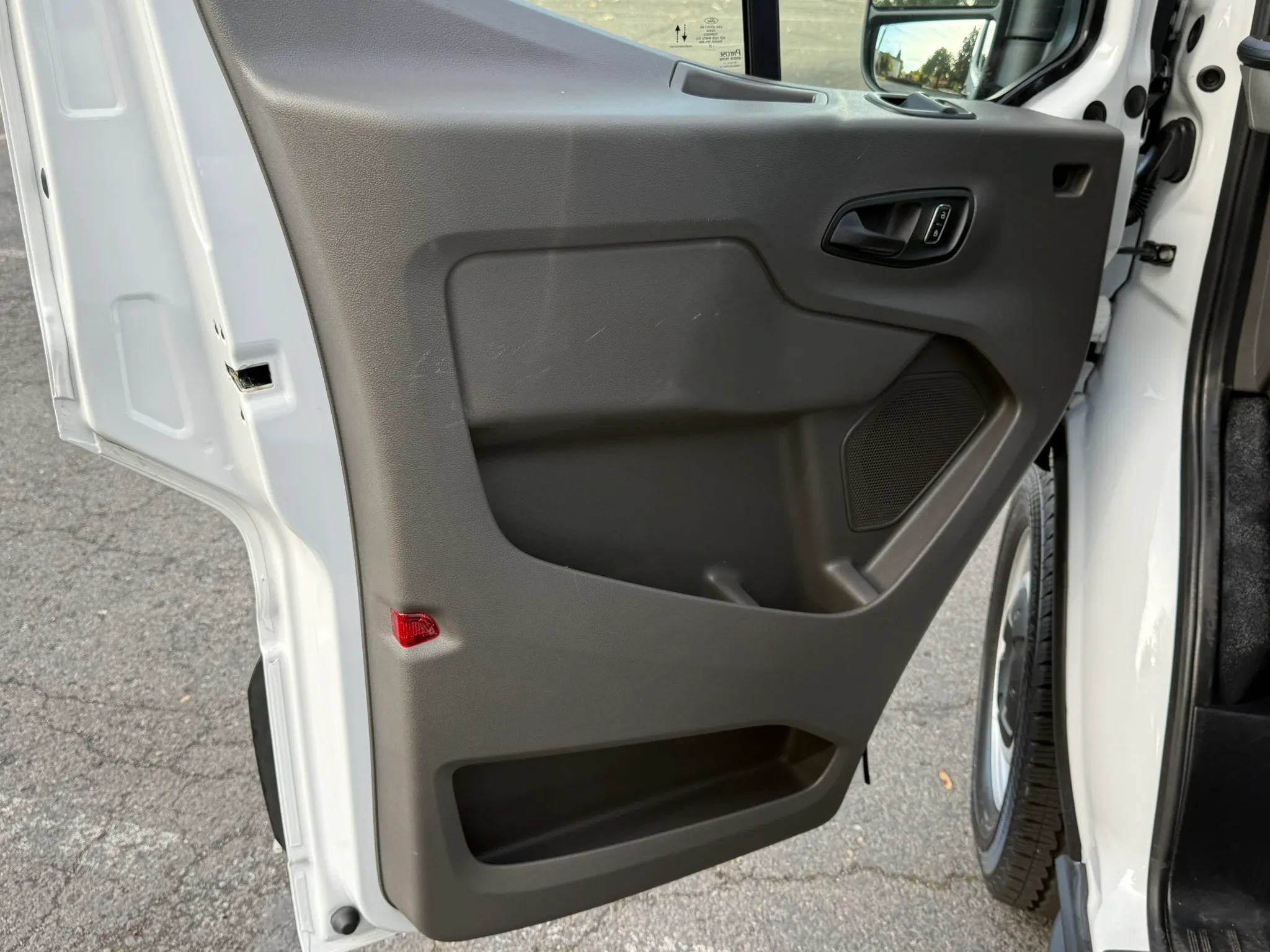 Used 2025 Ford Transit 350 XL RWD image 27