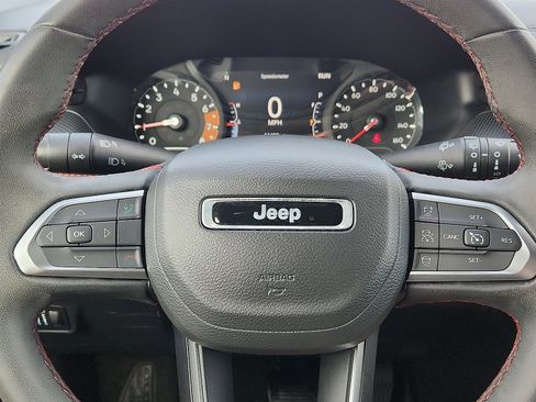Used 2023 Jeep Compass Trailhawk image 24