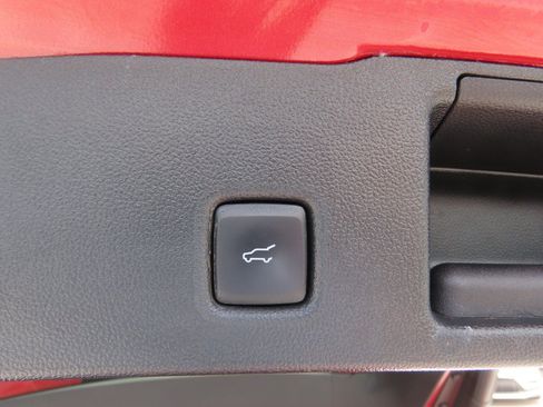 Used 2024 Ford Escape ST-Line w/ Equipment Group 301A FWD image 14