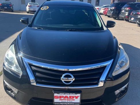 Used 2014 Nissan Altima 2.5 SV w/ Convenience Package image 4