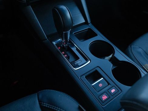 Used 2018 Subaru Outback 3.6R Limited w/ Popular Package #2 image 23