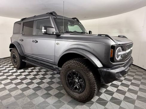 Used 2022 Ford Bronco Wildtrak AWD/4WD image 9
