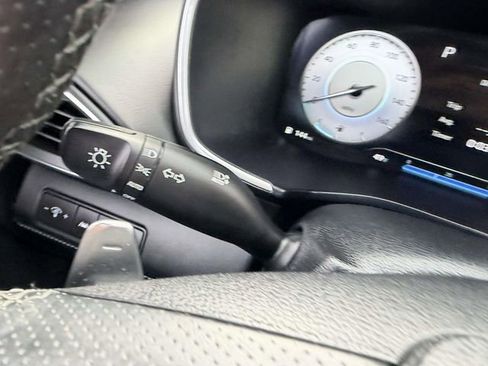 Used 2023 Hyundai Santa Fe Calligraphy AWD/4WD image 23