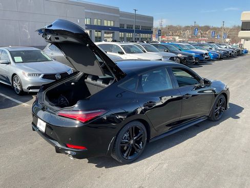 New 2026 Acura Integra A-Spec image 18