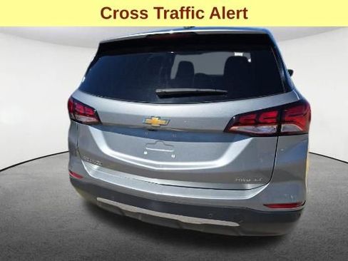 Used 2023 Chevrolet Equinox LT AWD/4WD image 7