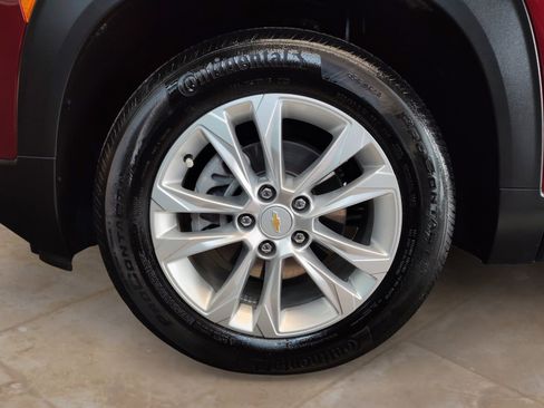 Used 2023 Chevrolet TrailBlazer LS image 27