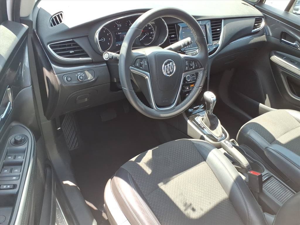 Used 2022 Buick Encore Preferred w/ Safety Package AWD/4WD image 18