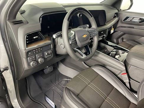 New 2026 Chevrolet Tahoe High Country AWD/4WD image 3