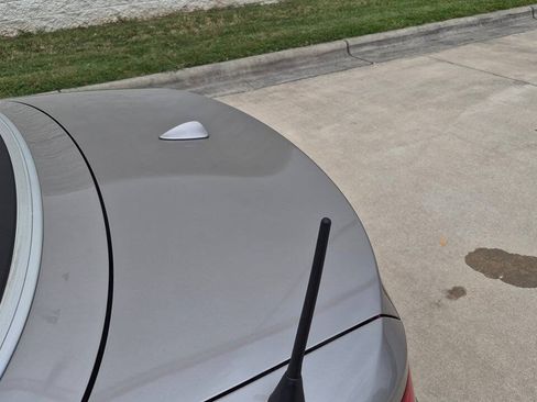 Used 2010 BMW 135i Convertible RWD image 17