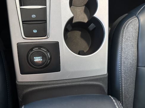 Used 2024 Ford Bronco Sport Outer Banks w/ Tech Package image 33