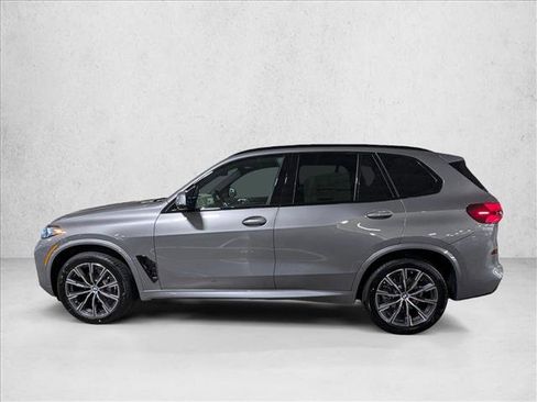 Used 2026 BMW X5 xDrive40i w/ M Sport Package AWD/4WD image 9