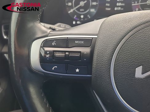 Used 2023 Kia Sportage SX image 38