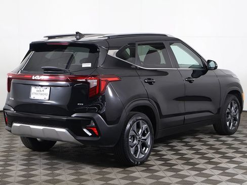 Used 2024 Kia Seltos S AWD/4WD image 10