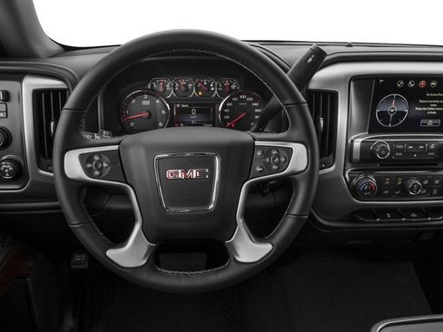 Used 2016 GMC Sierra 1500 SLE w/ SLE Value Package AWD/4WD image 9
