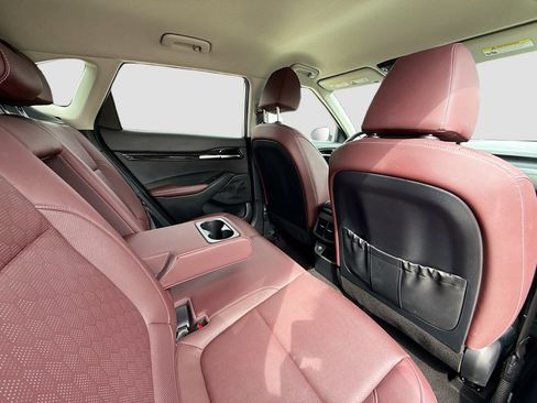 Used 2023 Kia Seltos SX image 30