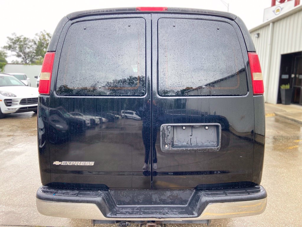 Used 2012 Chevrolet Express 3500 LT w/ LT Preferred Equipment Group RWD image 4