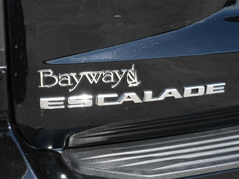 Certified 2025 Cadillac Escalade Sport w/ LPO, Floor Liner Package image 22