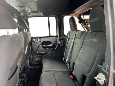 Used 2021 Jeep Wrangler Unlimited Sport S image 9