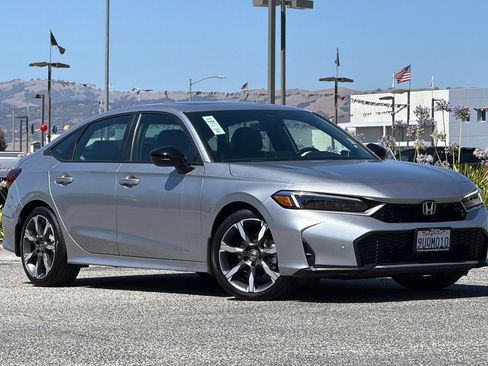 Used 2025 Honda Civic Sport image 2