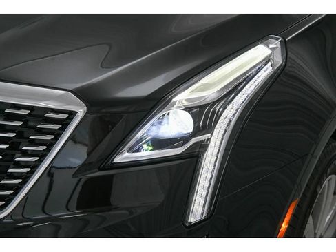 Used 2024 Cadillac XT5 Premium Luxury w/ LPO, Floor Liner Package AWD/4WD image 25