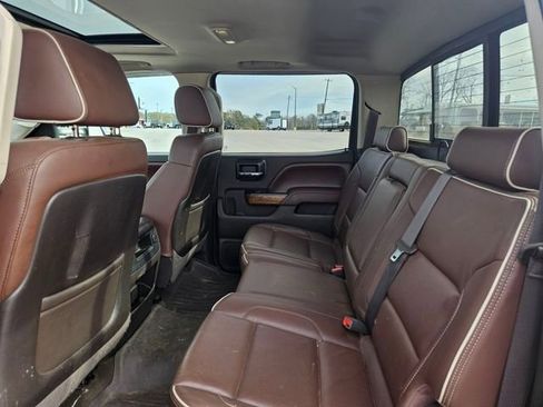 Used 2015 Chevrolet Silverado 2500 High Country w/ Duramax Plus Package image 24