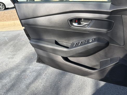 Certified 2025 Honda Accord LX image 14