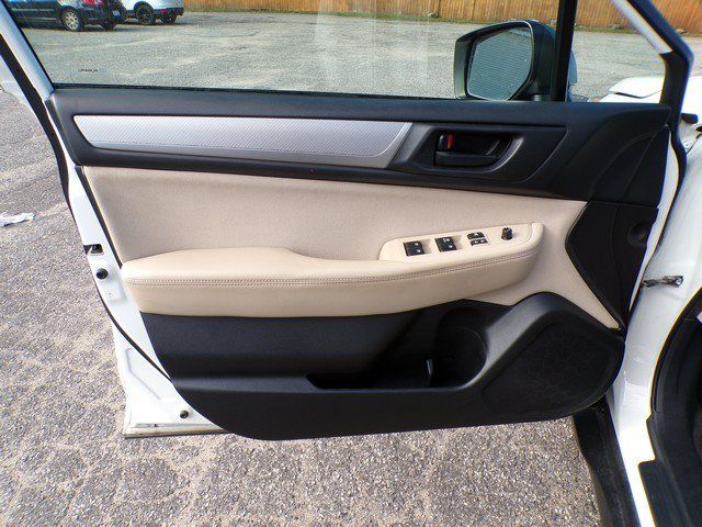 Used 2017 Subaru Outback 2.5i AWD/4WD image 20