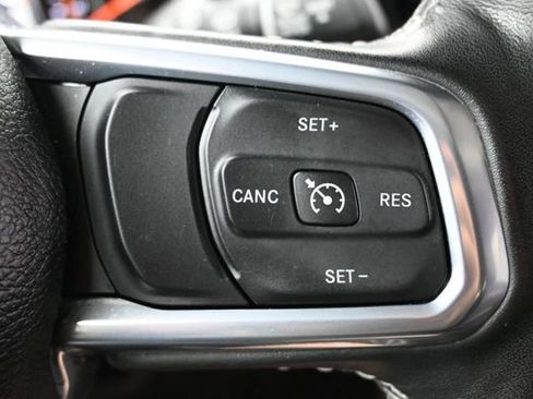Used 2023 Jeep Wrangler Unlimited Sahara w/ Cold Weather Group AWD/4WD image 29