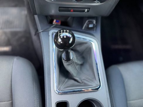 Used 2014 Dodge Challenger R/T RWD image 12