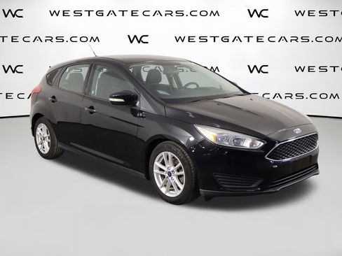 Used 2015 Ford Focus SE FWD image 40