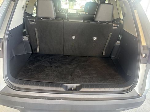 Used 2025 Toyota Grand Highlander FWD image 32