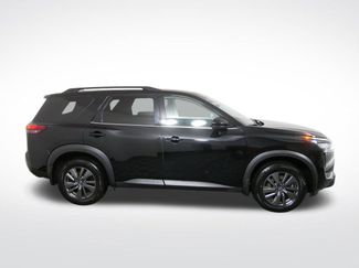 Used 2024 Nissan Pathfinder SV AWD/4WD video 2