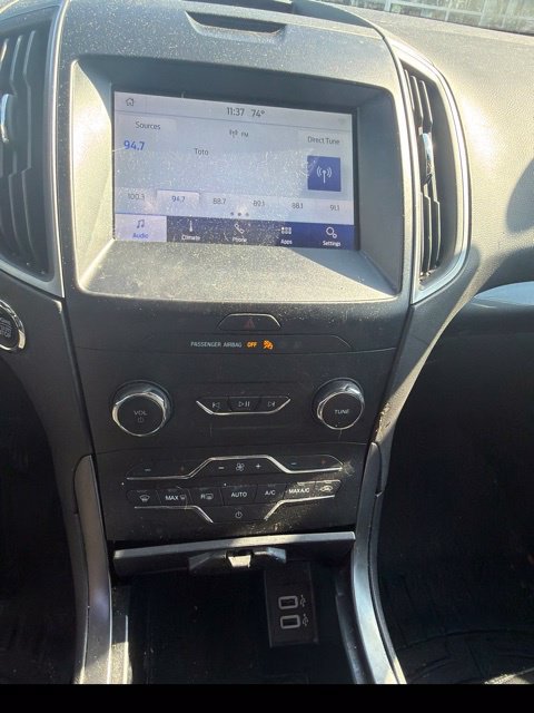 Used 2020 Ford Edge SE FWD image 6